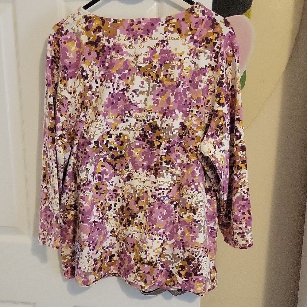 Ruby Red Sz1X Women's Purple Patterned 3/4 sleeve circle neckline Top - Picture 4 of 4